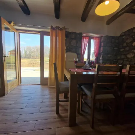Ruralna Kuca Za Odmor Villa Pozun Ozalj Exterior photo