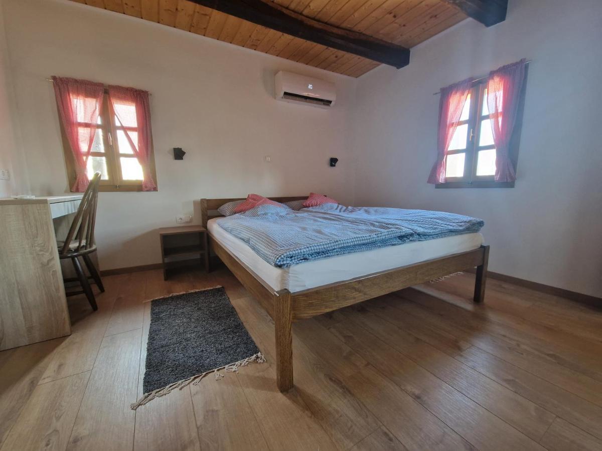 Villa Ruralna Kuca Za Odmor Pozun *