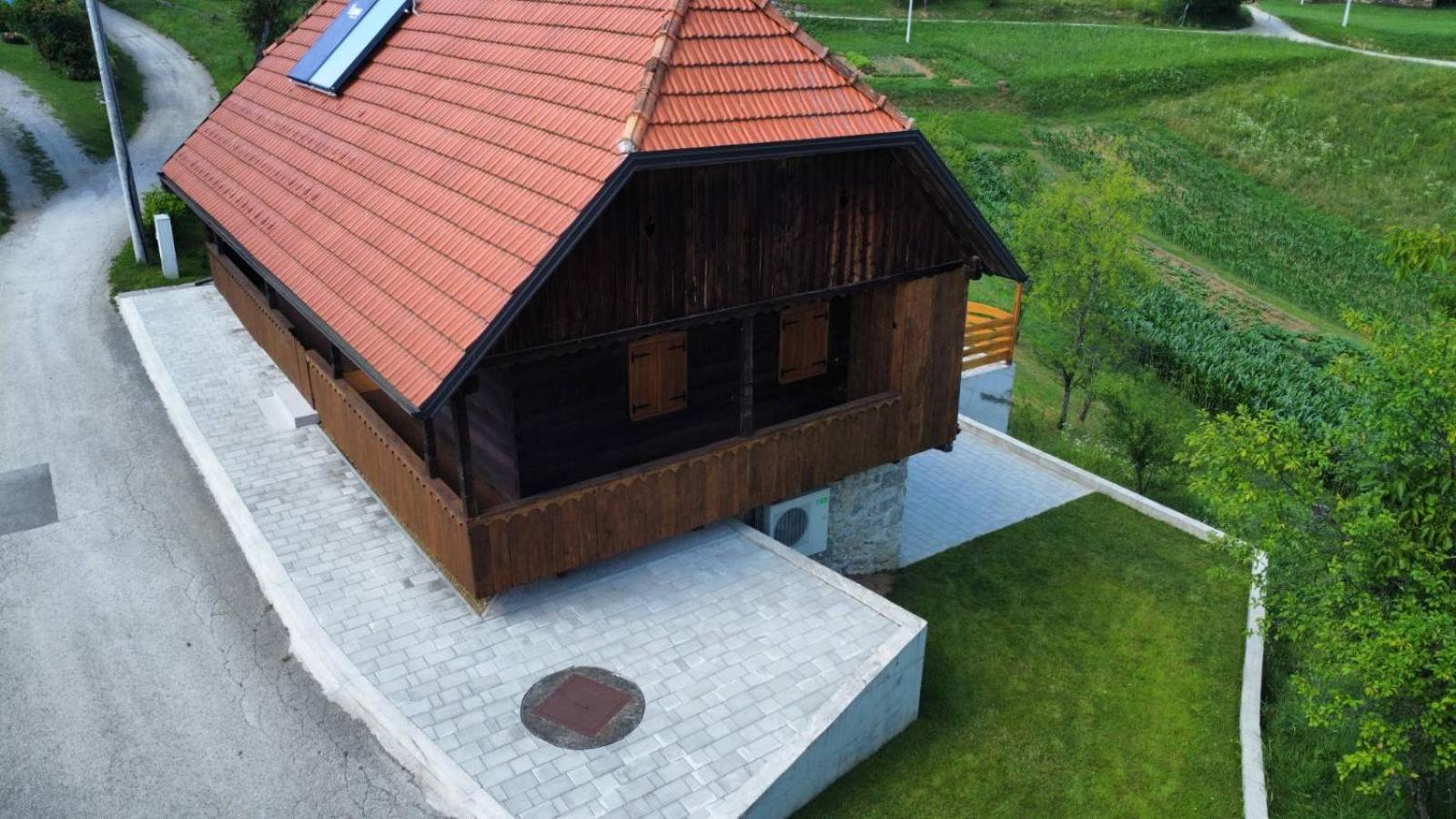 Villa Ruralna Kuca Za Odmor Pozun Ozalj